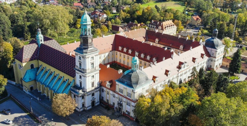 Klasztor Sióstr Boromeuszek w Trzebnicy...