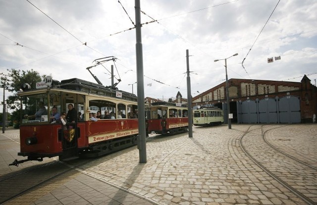 Tramwaje jadące do zajezdni na Krzykach mają tablice z napisem "Borek"