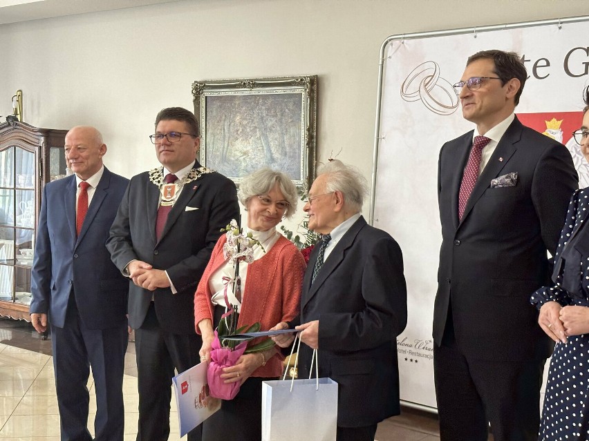 Jubileusz 50 i 60-lecia pożycia małżeńskiego par z terenu gminy Wieluń