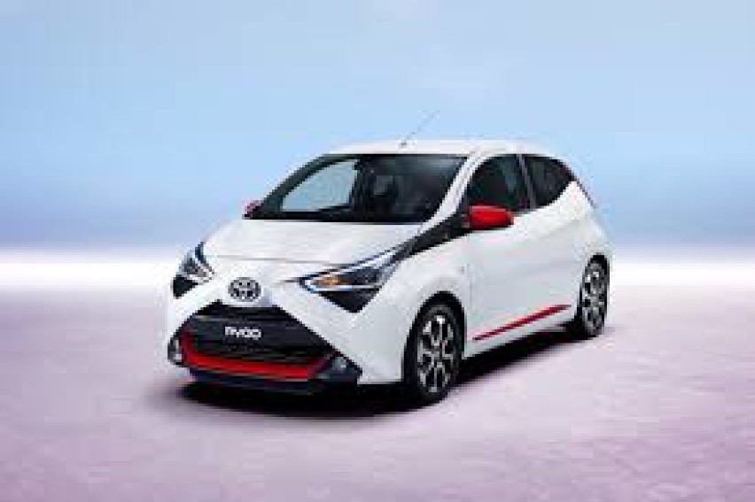 Toyota Aygo
Cena: 95 zł/doba, limit kilometrów: brak
Kaucja...