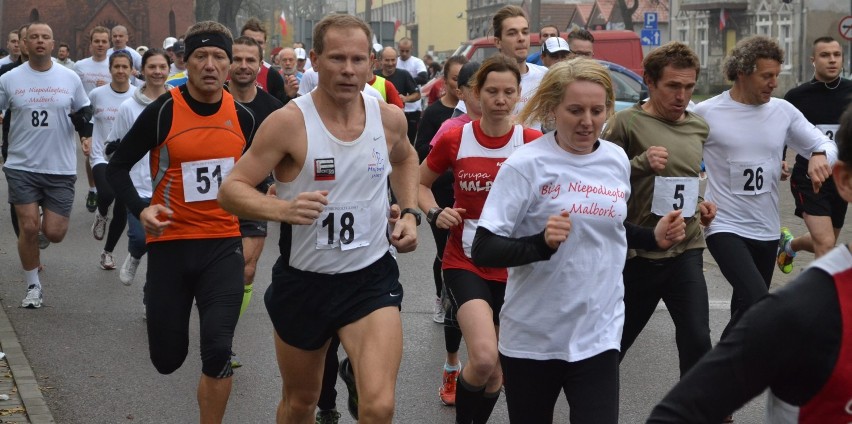 Bieg Niepodległości 2014 w Malborku. Zobacz zdjęcia z biegu głównego na 8,5 km