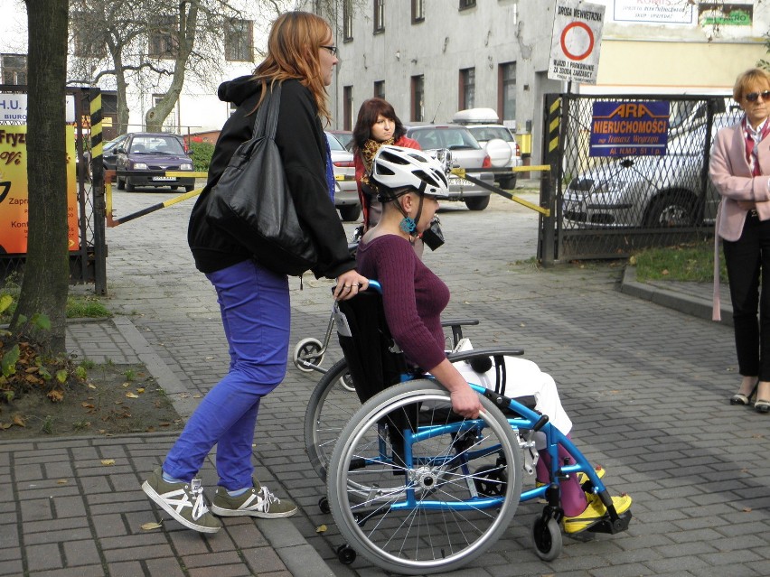 Na wózku. Zobacz świat z wózka inwalidzkiego [ZDJĘCIA]