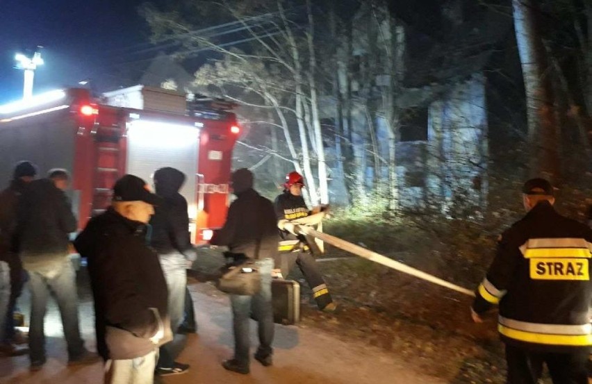 Pożar w opuszczonym budynku w Kielcach. W zgliszczach strażacy znaleźli ciało