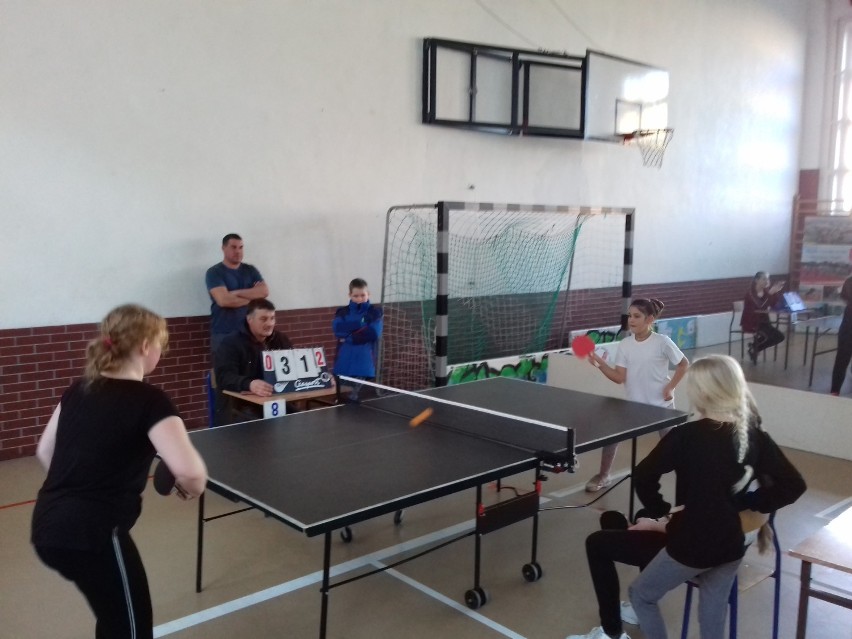 Otwarte Mistrzostwa Czernina w tenisie stołowym w najbliższą sobotę w sali Zespołu Szkół w Czerninie