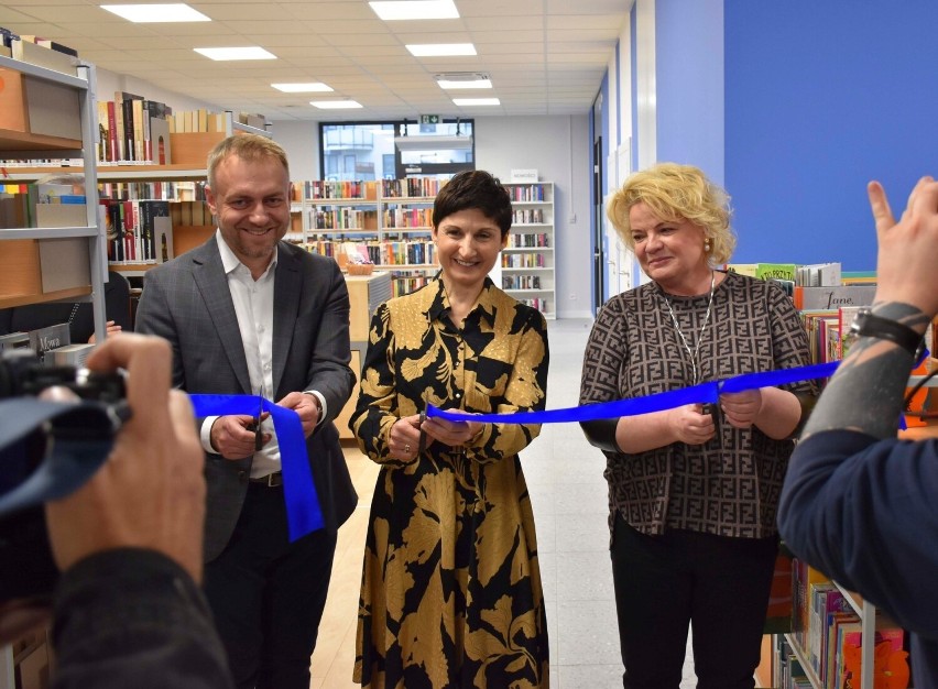 Nowe czytelnicze miejsce na mapie Katowic otwarto na Osiedlu...