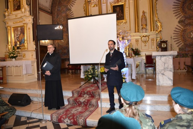 Uroczystości rozpoczną się w kościele parafialnym pw. św. Trójcy w Rypinie