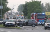 Zderzenie dwóch samochodów w Kielcach. Są utrudnienia w ruchu