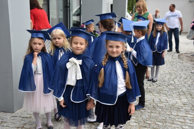 Pszczółki ze Słonecznej Gromady pożegnały się ze swoim przedszkolem