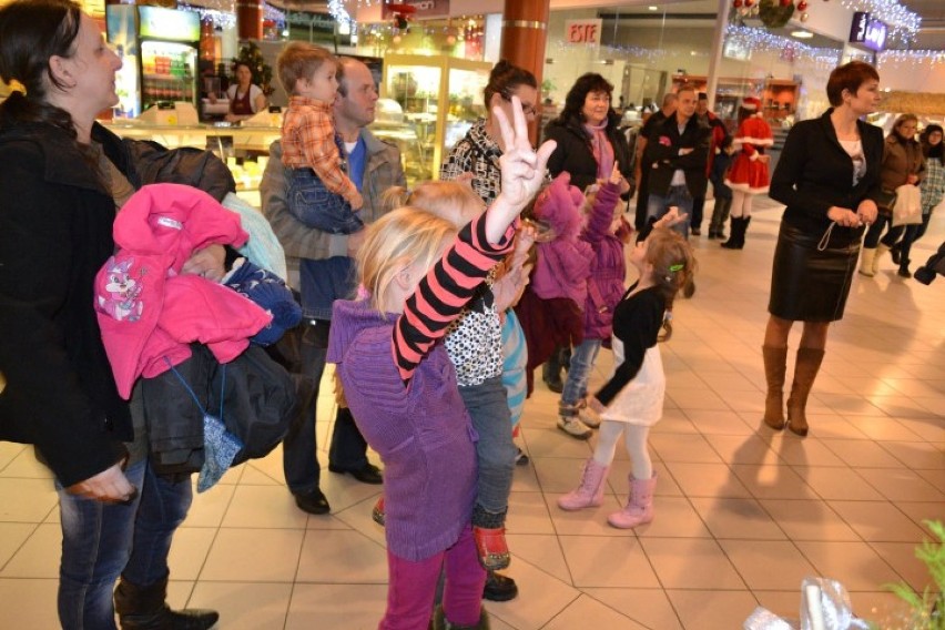 Akcja Mikołaje w CH Kaszuby w Wejherowie