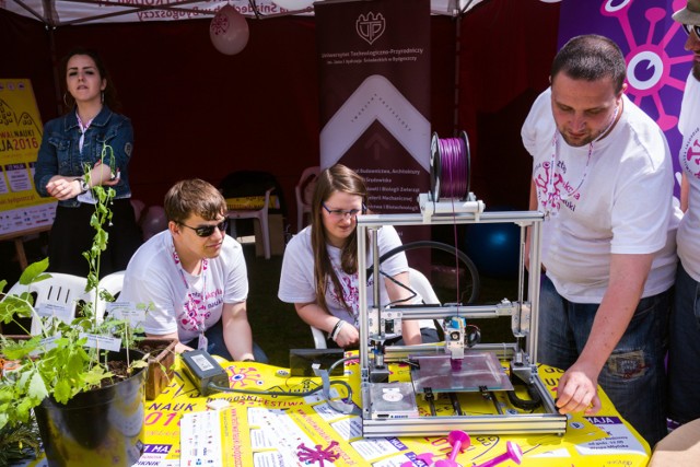 Hasłem Bydgoskiego Festiwal Nauki jest „Złap bakcyla nauki”.