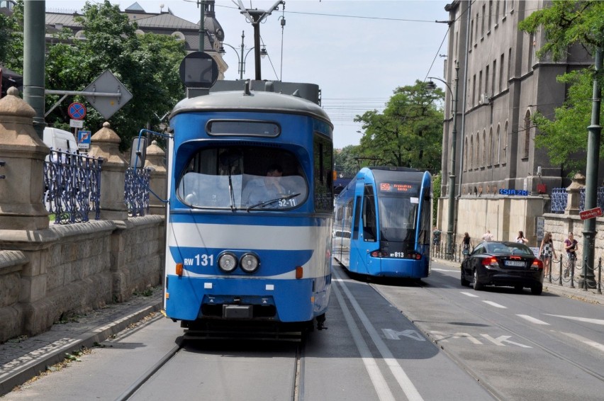 Miejsce 7 - tramwaj numer 10. W "dziesiątkach" wystawiono w...