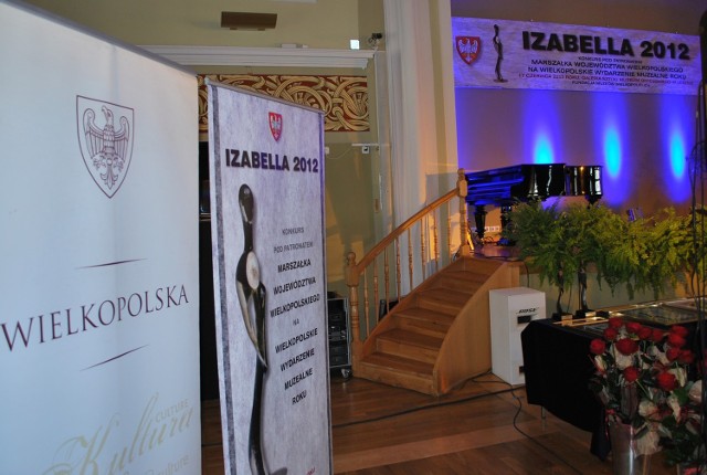 Nagrody "Izabella 2012" wręczał Marek Woźniak, Marszałek Województwa Wielkopolskiego.