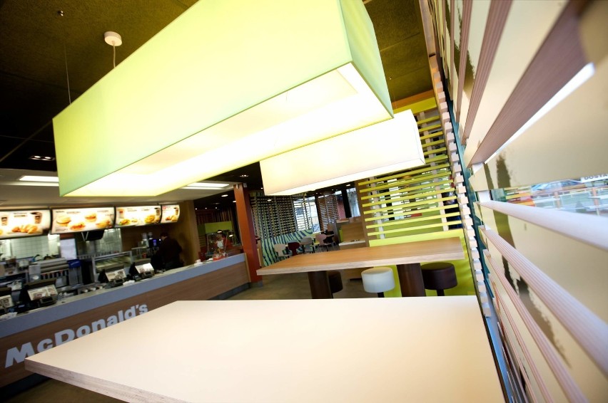 Przykładowa restauracja sieci McDonald's