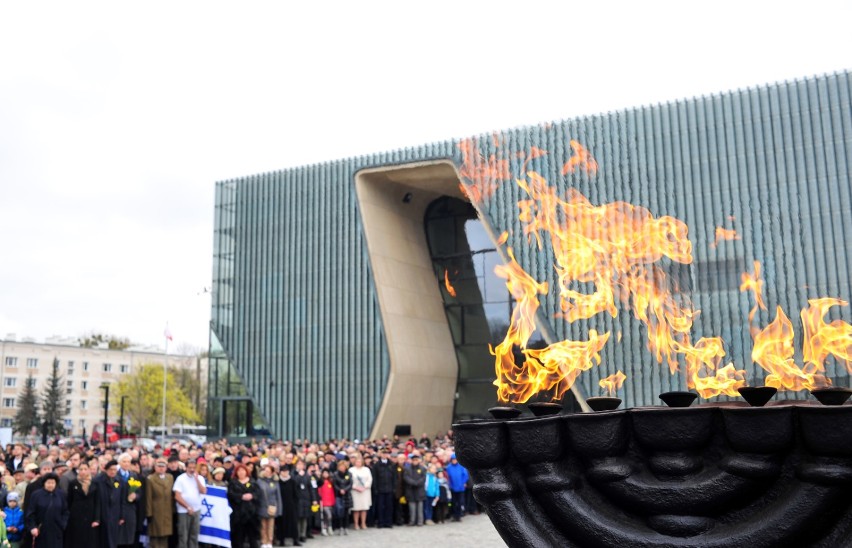 Syreny alarmowe Warszawa. Syreny zawyją w stolicy 19...