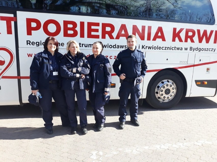 Funkcjonariusze policji w Aleksandrowie Kujawskim oddali krew potrzebującym