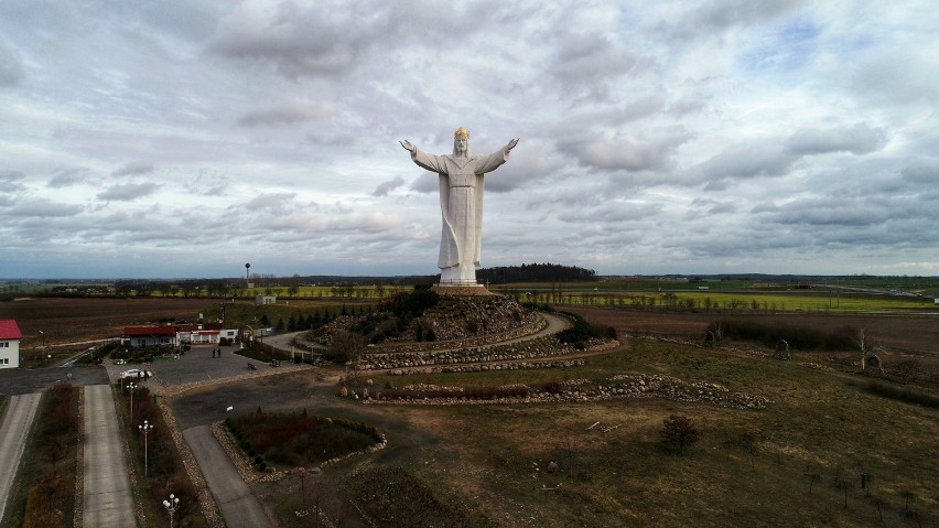 W połowie lutego 2020 r. na figurę Chrystusa w Świebodzinie...