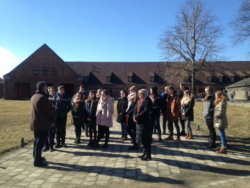Uczniowie z Wręczycy w Auschwitz-Birkenau [ZDJĘCIA] 