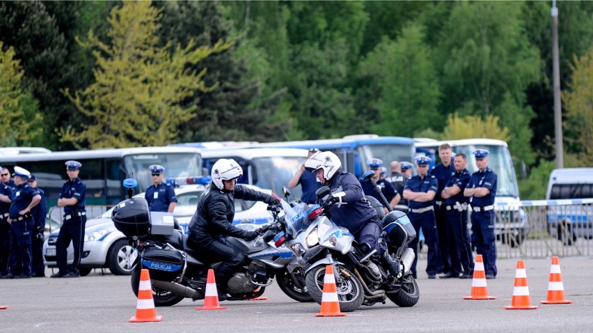 Pomorskie Dni Otwarte w komendzie policji dla klas o profilu...