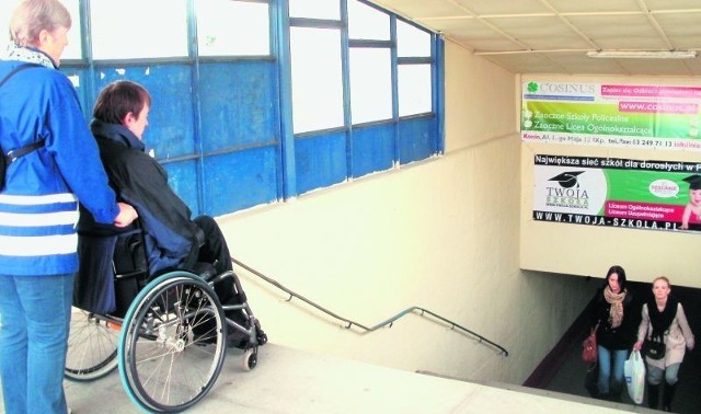 Miasto na platfomę dla niepełnosprawnych w tunelu  wyda około 130 tys. złotych