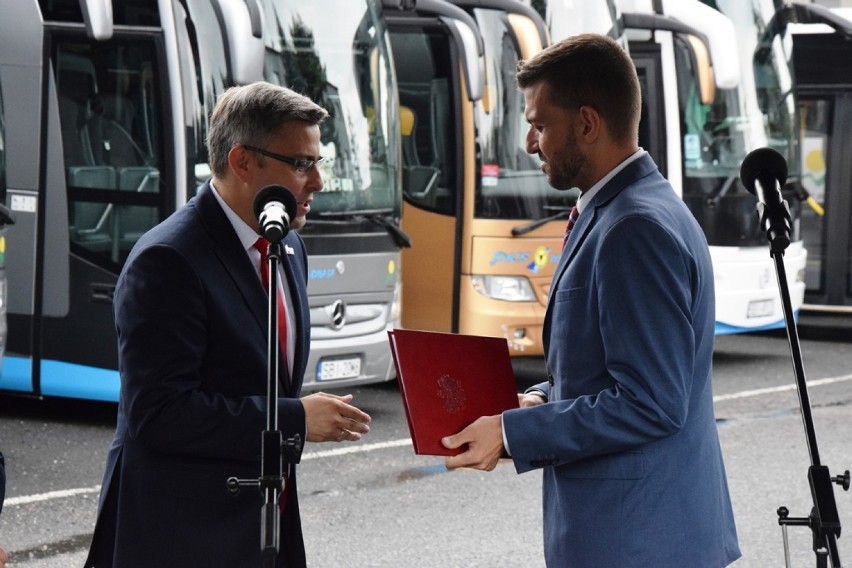 Nowe linie PKS w powiecie bielskim to początek dużych zmian: zamiast PKS będzie... Komunikacja Beskidzka!