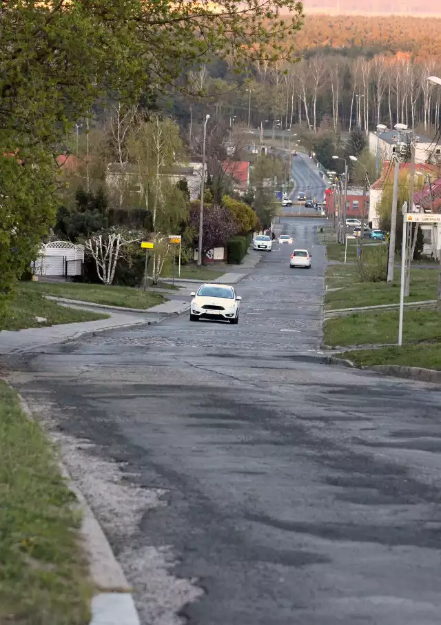 Ulica Jackowskiego w Grudziądzu od dawna wymaga remontu