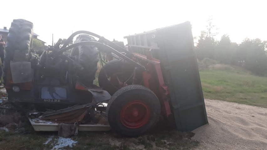Tragiczny wypadek w Mikołowie: Traktor przygniótł mężczyznę i dziecko