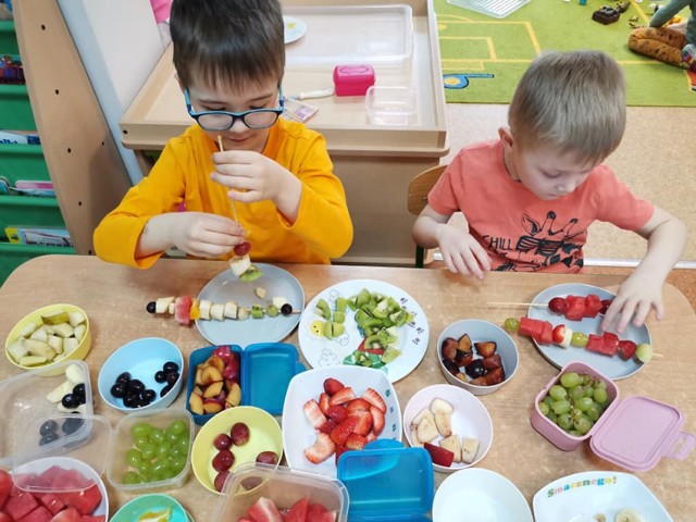 ,,Kolorowo-owocowo" - 5-latki ZSP w Przyprostyni, zakończyły tygodniowy projekt edukacyjny