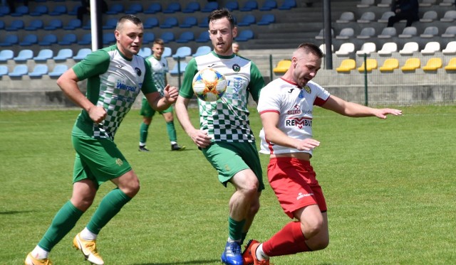 Keeza IV liga w Małopolsce, grupa mistrzowska: MKS Trzebinia - LKS Jawiszowice 1:2.