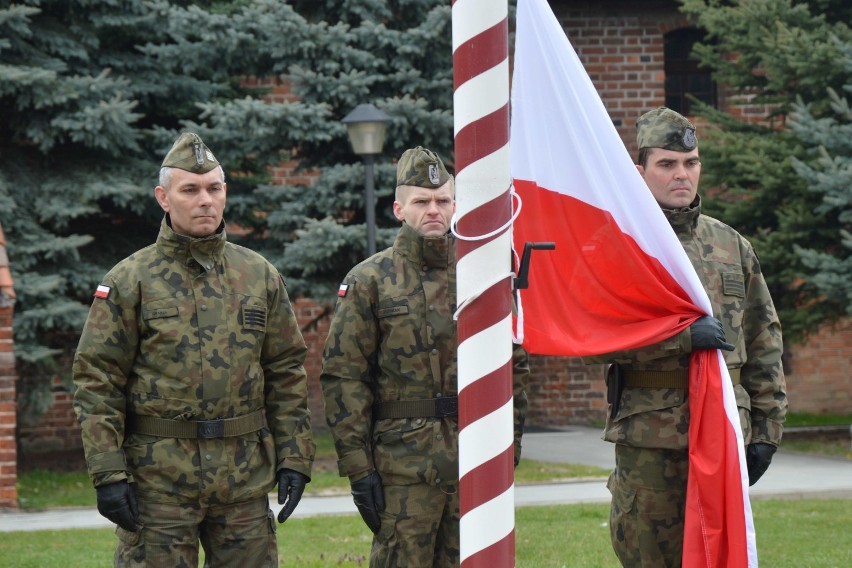 Malbork. Święto 22 Bazy Lotnictwa Taktycznego [ZDJĘCIA]. Inspektor Sił Powietrznych osobiście podziękował za służbę