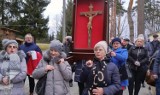 W parafiach Archidiecezji Gnieźnieńskiej trwa peregrynacja krzyża, który towarzyszył św. Janowi Pawłowi II podczas Drogi Krzyżowej w 2005 r.