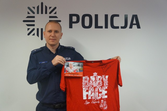 Policjant Patryk Błasik wpadł na pomysł, jak pomóc fundacji