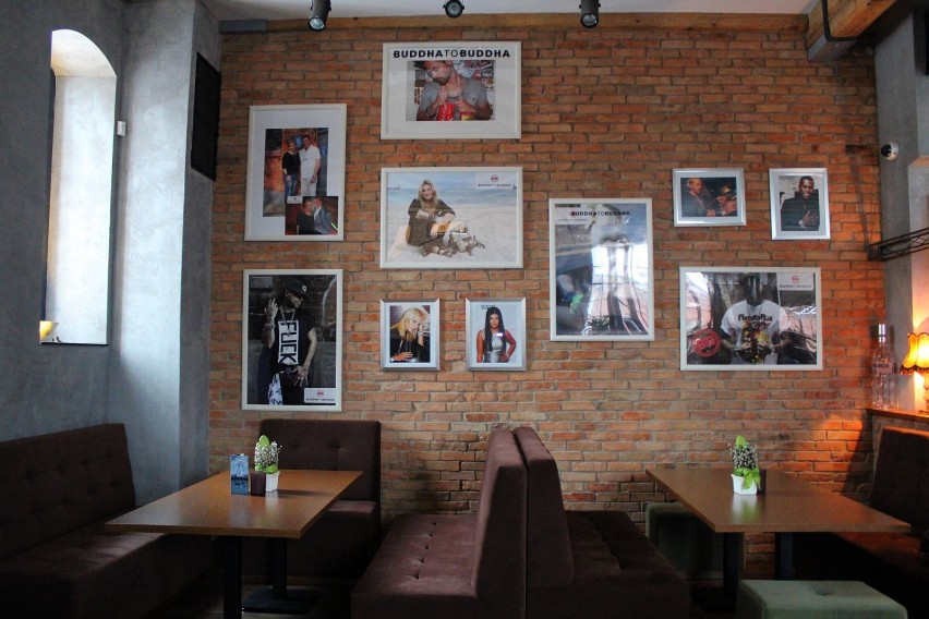 Wnętrze Buddha Pub & Restauracja Gronowalski