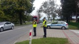 Powiat malborski. Na "22" kierowcy jeżdżą za szybko. Kolejna akcja policji zakończona mandatami