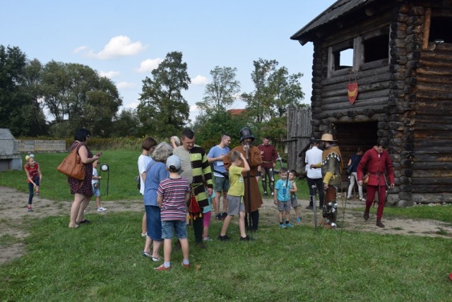 Rok temu festyn archeologiczny odbył się pod hasłem "morowe powietrze". Epidemia była okazją do przyjrzenia się, jak ludzkość walczyła dawniej z zarazami i epidemiami