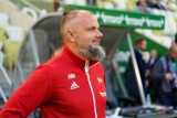 Lechia Gdańsk wciąż szuka nowa trenera. Drużynę nadal prowadzi Maciej Kalkowski. "Nie myślę o tym, co będzie dalej"