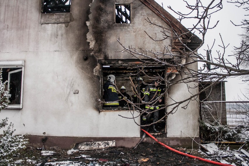 Pożar w Dusznikach. Nie żyje dwójka dzieci!