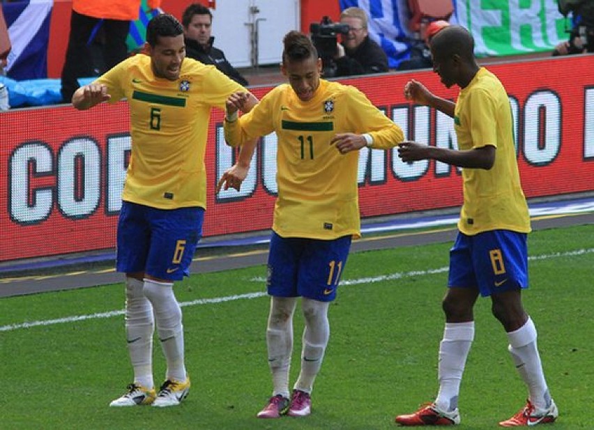 Zobacz terminarz i grupy Mistrzostw Świata 2014 w Brazylii.