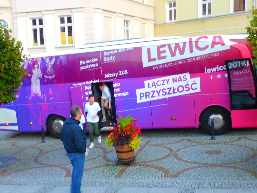 Włodzimierz Czarzasty przyjechał „Lewicobusem” do Wałbrzycha