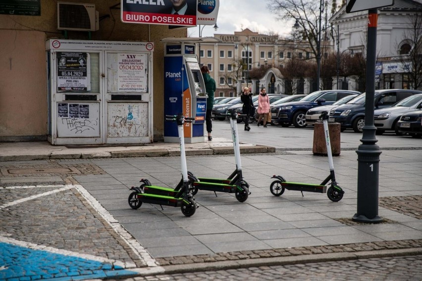 Firma blinkee.city, która prowadzi w Białymstoku...