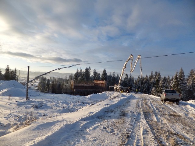 Budowa nowych odcinków zakopianki trwa.