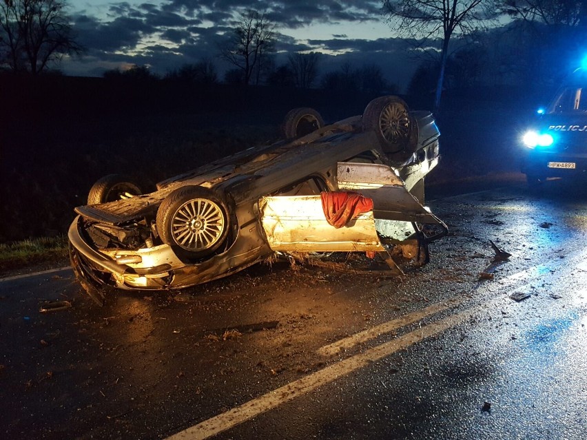 Rozbite BMW na Dk 11 koło Szczecinka