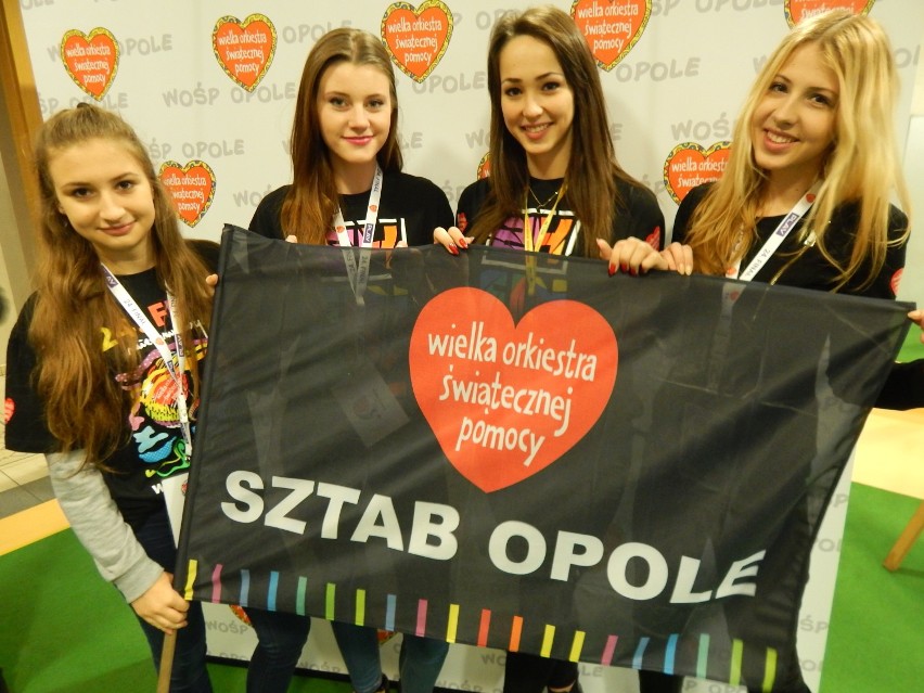 WOŚP 2016. W Opolu już pracuje 300 wolontariuszy! [zdjęcia, wideo]