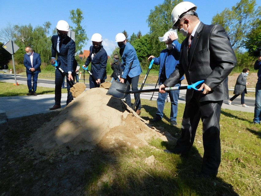 Piesi będą mogli ominąć tunel w Szczawnie-Zdroju - rusza budowa specjalnego przejścia