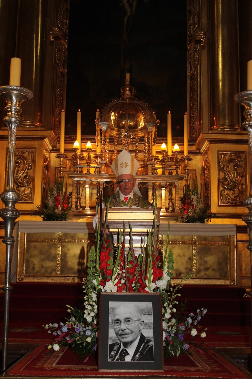 Kraków: msza święta Barctwa Kurkowego w intencji Otto von Habsburga [ZDJĘCIA]