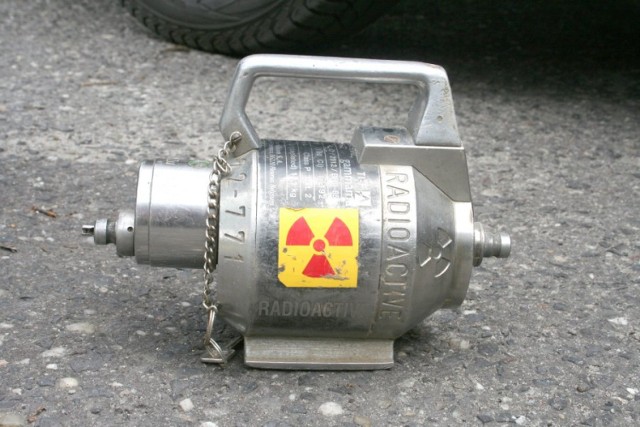 Radioaktywny iryd w Zabrzu. Tak wygląda skradzione urządzenie
