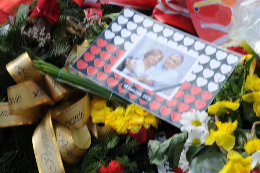 11 lat temu na Wawelu pochowano Lecha i Marię Kaczyńskich.