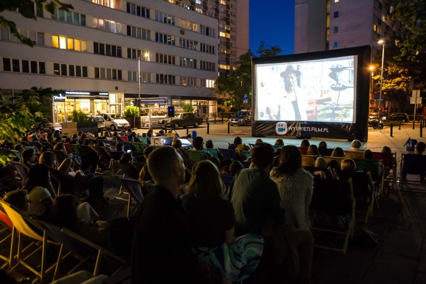 Kino na Dachu w Atrium Mosty. Dziś startują seanse!