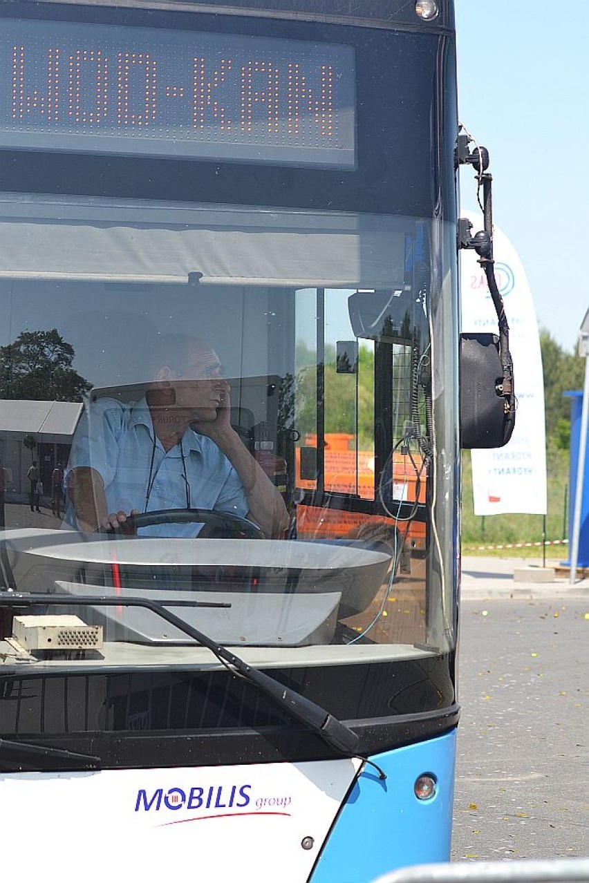 Uruchomiono specjalne linie autobusowe