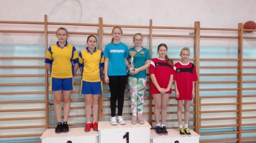 Powiatowe Mistrzostwa Szkół w drużynowym tenisie stołowym
