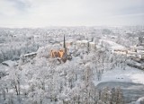 Kluczbork w zimowej scenerii. Internauci: "Wygląda jak Narnia!" [wideo, zdjęcia]